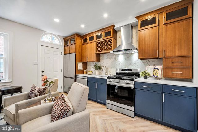 1629 WAVERLY ST, Philadelphia, PA 19146