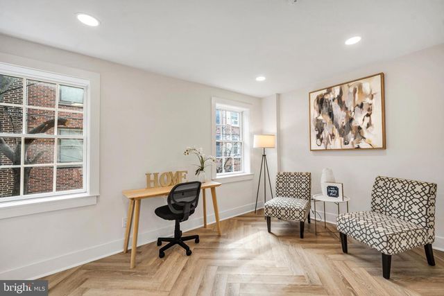 1629 WAVERLY ST, Philadelphia, PA 19146