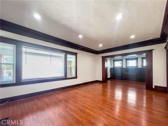 1522 5th Avenue, Los Angeles, CA 90019