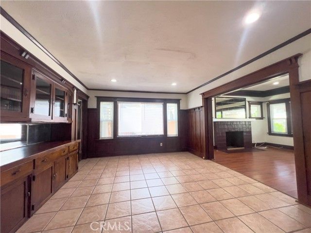 1522 5th Avenue, Los Angeles, CA 90019