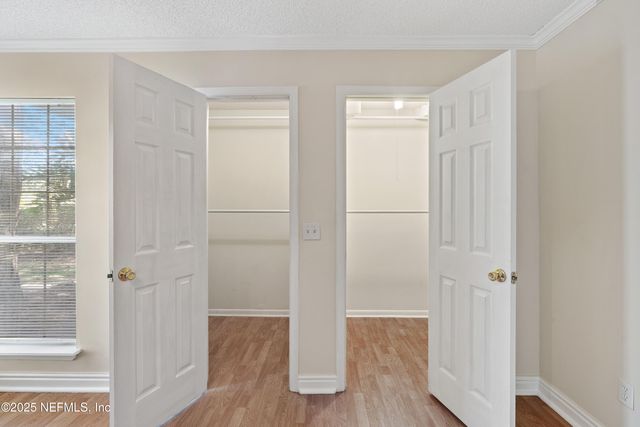 9960 MOORINGS Drive, Jacksonville, FL 32257