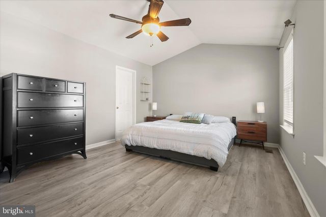 239 BISHOPS GLEN DR, Frederick, MD 21702