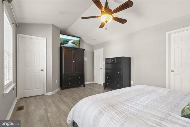 239 BISHOPS GLEN DR, Frederick, MD 21702