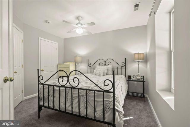 239 BISHOPS GLEN DR, Frederick, MD 21702