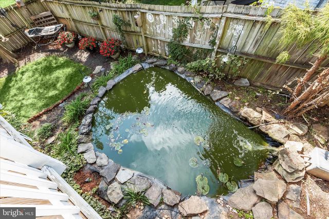 239 BISHOPS GLEN DR, Frederick, MD 21702