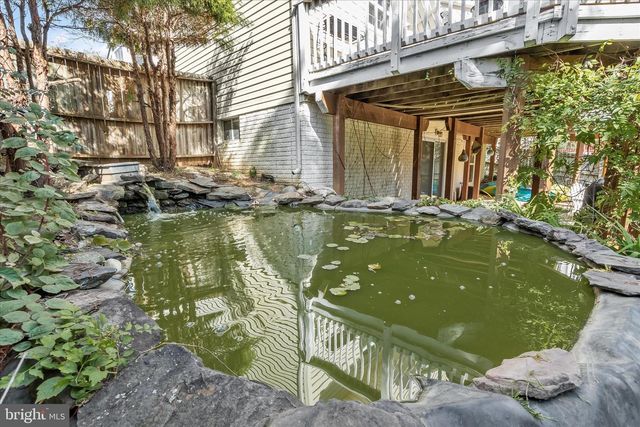 239 BISHOPS GLEN DR, Frederick, MD 21702