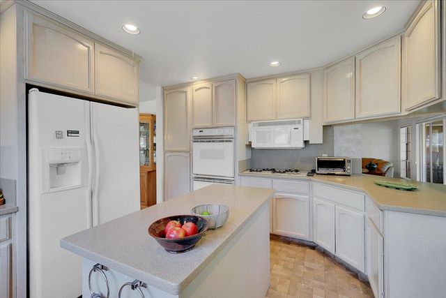 13036 Lake Wildwood Dr, Penn Valley, CA 95946