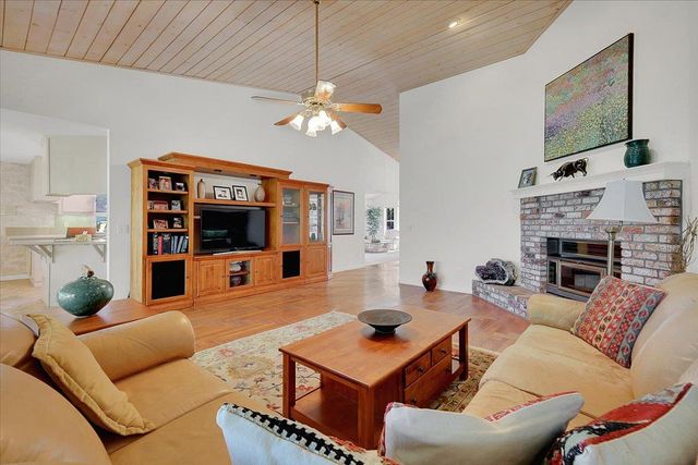 13036 Lake Wildwood Dr, Penn Valley, CA 95946