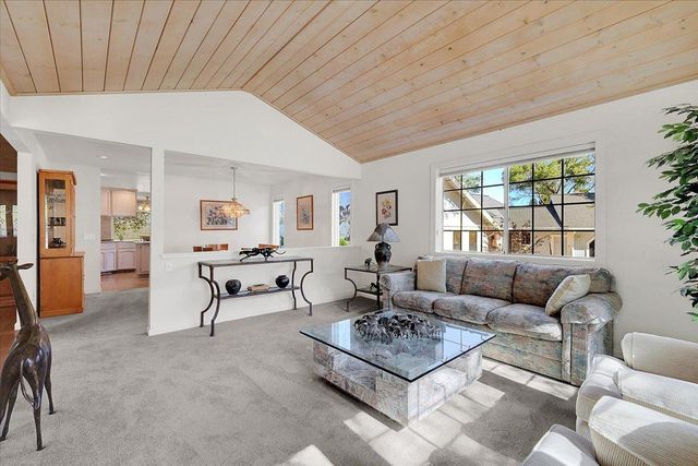 13036 Lake Wildwood Dr, Penn Valley, CA 95946