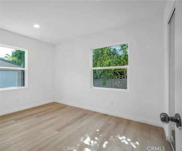 14320 Osborne, Panorama City, CA 91402