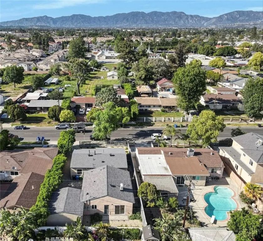 14320 Osborne, Panorama City, CA 91402