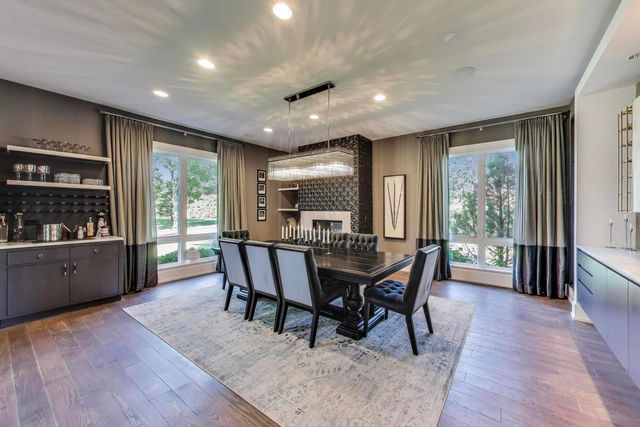 1431 Meadow Lane, Glenview, IL 60025