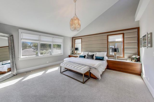 1431 Meadow Lane, Glenview, IL 60025