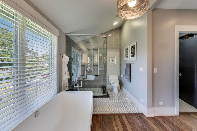 1431 Meadow Lane, Glenview, IL 60025