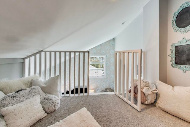 1431 Meadow Lane, Glenview, IL 60025