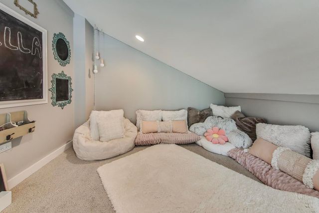 1431 Meadow Lane, Glenview, IL 60025