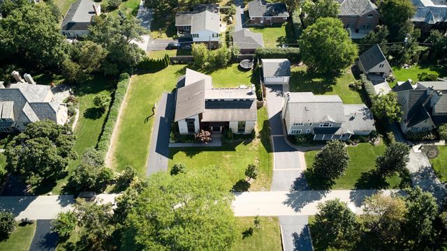 1431 Meadow Lane, Glenview, IL 60025