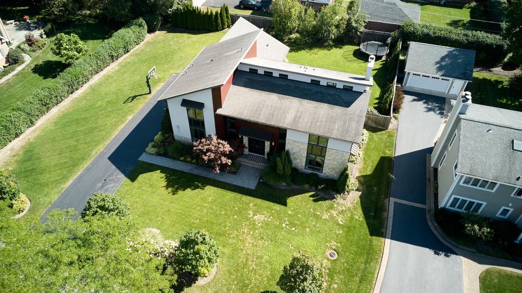 1431 Meadow Lane, Glenview, IL 60025