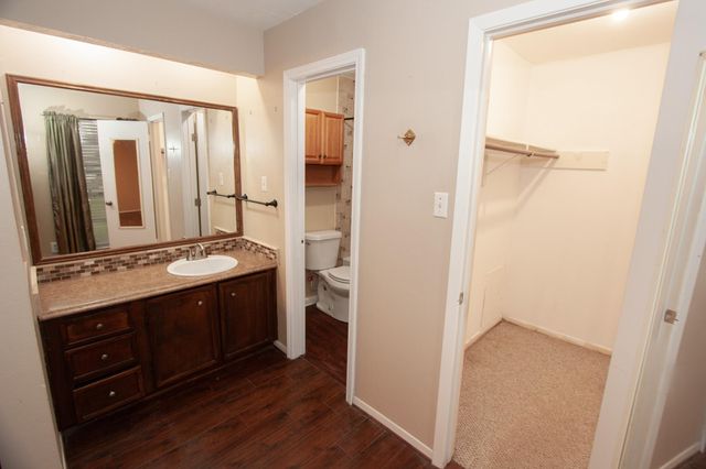 10103 Kirkwren Drive, Houston, TX 77089