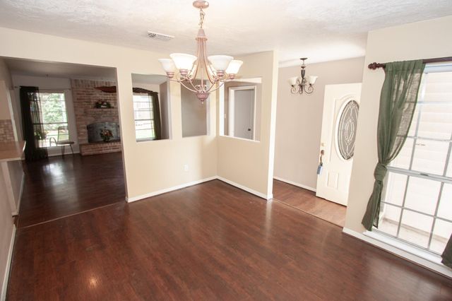 10103 Kirkwren Drive, Houston, TX 77089