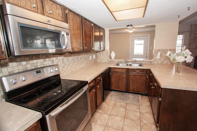 10103 Kirkwren Drive, Houston, TX 77089