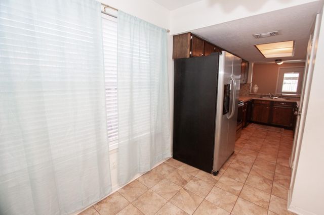 10103 Kirkwren Drive, Houston, TX 77089