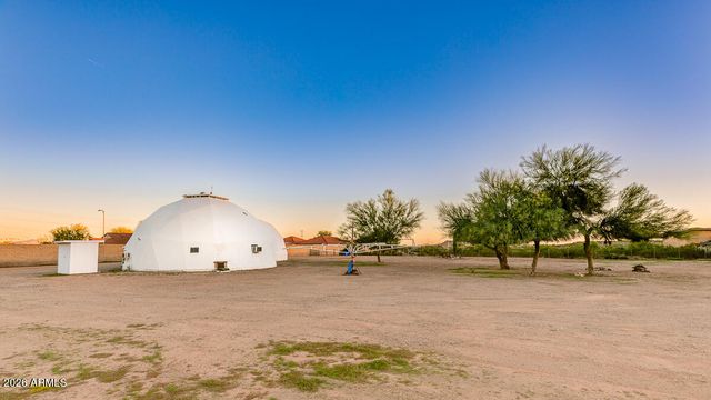 3115 W CAVEDALE Drive, Phoenix, AZ 85083