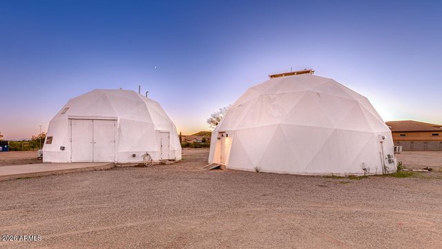 3115 W CAVEDALE Drive, Phoenix, AZ 85083