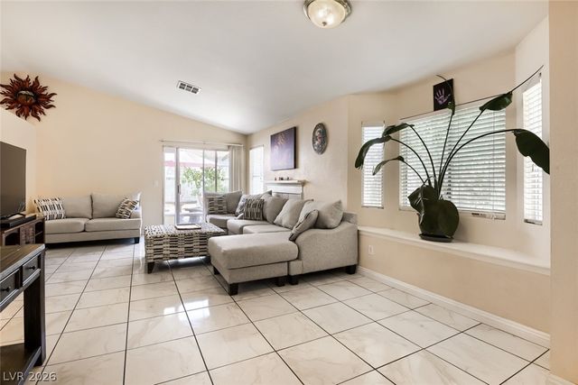 7099 Shadow Crest Drive, Las Vegas, NV 89119