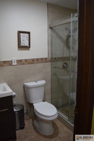 48 Baier Avenue, Somerset, NJ 08873