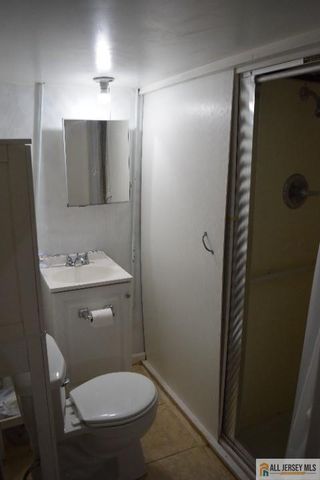 48 Baier Avenue, Somerset, NJ 08873