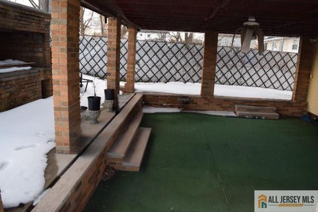 48 Baier Avenue, Somerset, NJ 08873