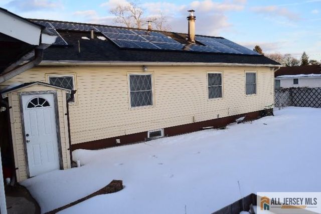 48 Baier Avenue, Somerset, NJ 08873