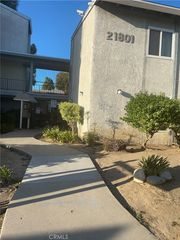 21801 Roscoe, Canoga Park, CA 91304