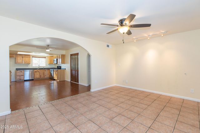 1813 E ELLIS Drive, Tempe, AZ 85282