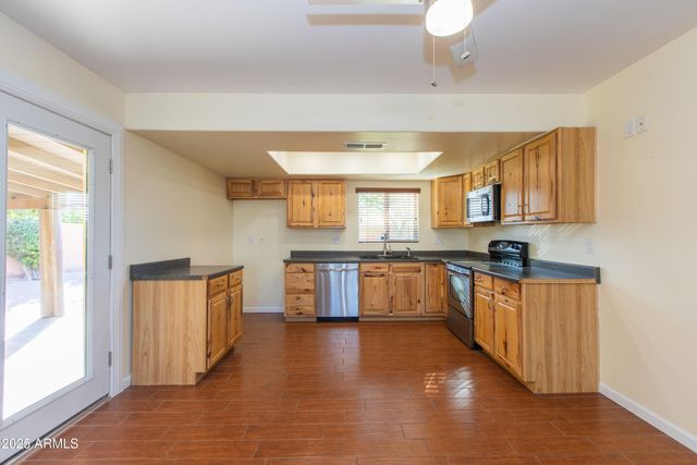 1813 E ELLIS Drive, Tempe, AZ 85282