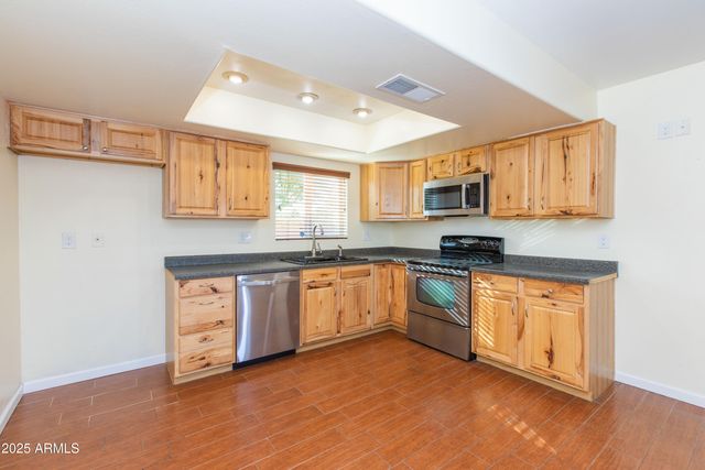 1813 E ELLIS Drive, Tempe, AZ 85282