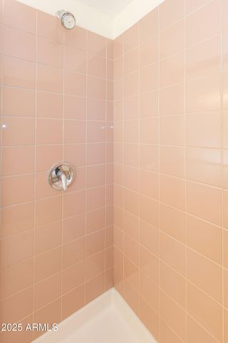 1813 E ELLIS Drive, Tempe, AZ 85282