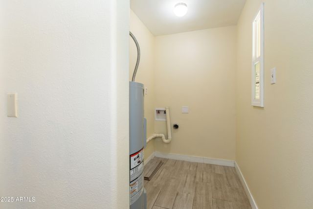 1813 E ELLIS Drive, Tempe, AZ 85282