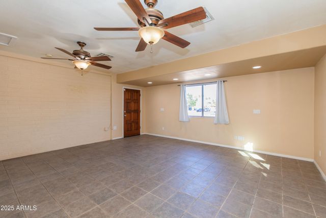 1813 E ELLIS Drive, Tempe, AZ 85282