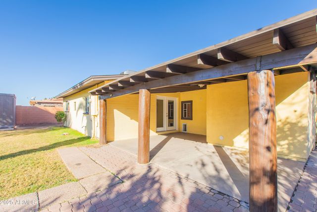 1813 E ELLIS Drive, Tempe, AZ 85282