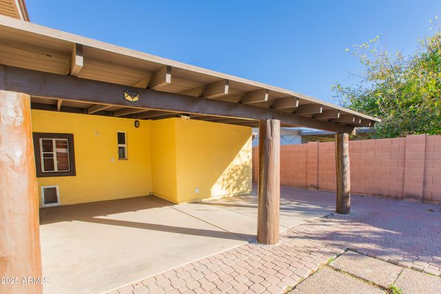 1813 E ELLIS Drive, Tempe, AZ 85282