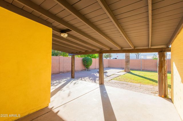 1813 E ELLIS Drive, Tempe, AZ 85282