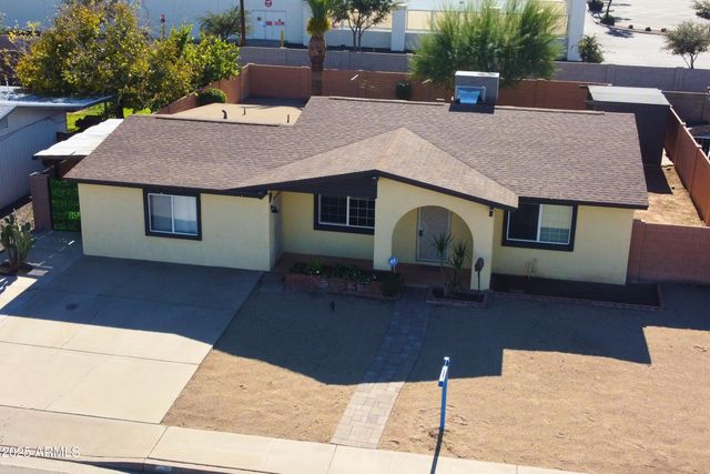 1813 E ELLIS Drive, Tempe, AZ 85282