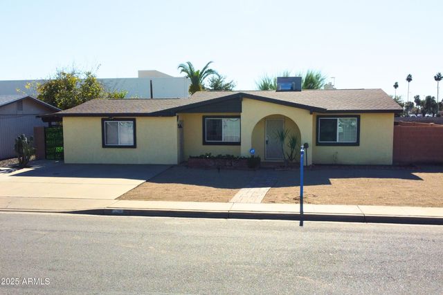 1813 E ELLIS Drive, Tempe, AZ 85282