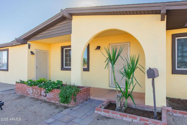 1813 E ELLIS Drive, Tempe, AZ 85282