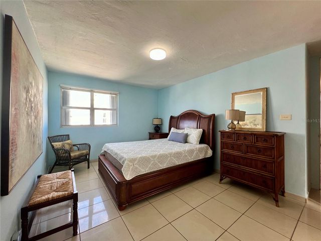 81 KINGS COURT 15A, San Juan, PR 00911