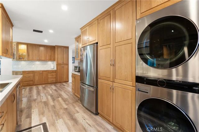3654 4th Avenue, La Crescenta, CA 91214