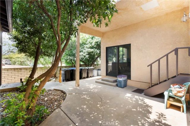 3654 4th Avenue, La Crescenta, CA 91214