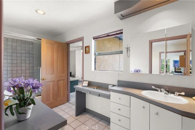 3654 4th Avenue, La Crescenta, CA 91214